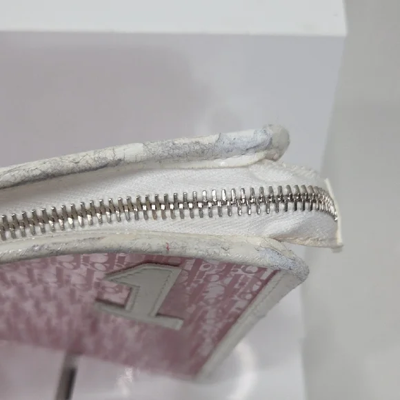 Dior Pink Transparent Cosmetic Case - Picture 7 of 10